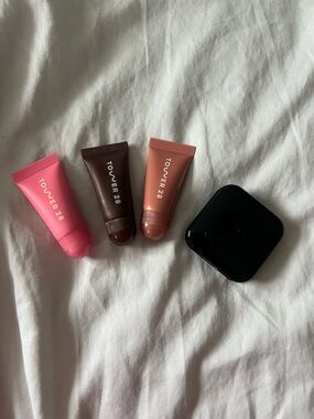 Tower 28 LipSoftie Minis + KIKO Milano Water Eyeshadow Bundle